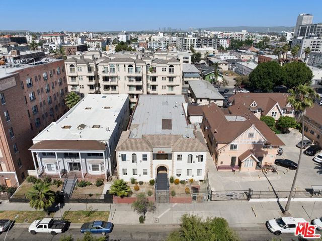 837 S Normandie Avenue, Los Angeles CA: https://media.crmls.org/mediaz/0ae6decf-593b-4c79-91f4-634b4d81643c.jpg