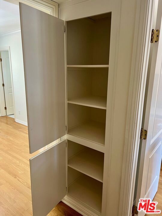 1586 Palisades Drive, Pacific Palisades CA: https://media.crmls.org/mediaz/0ae840bf-b44a-42c5-bcd7-085e9d5bab00.jpg