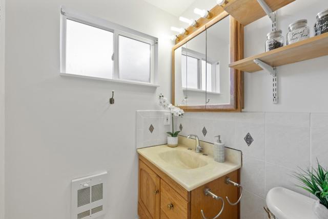 4555 Mccoy Avenue, San Jose CA: https://media.crmls.org/mediaz/0ae8716a-4881-4750-8e60-e6e17ed9a921.jpg