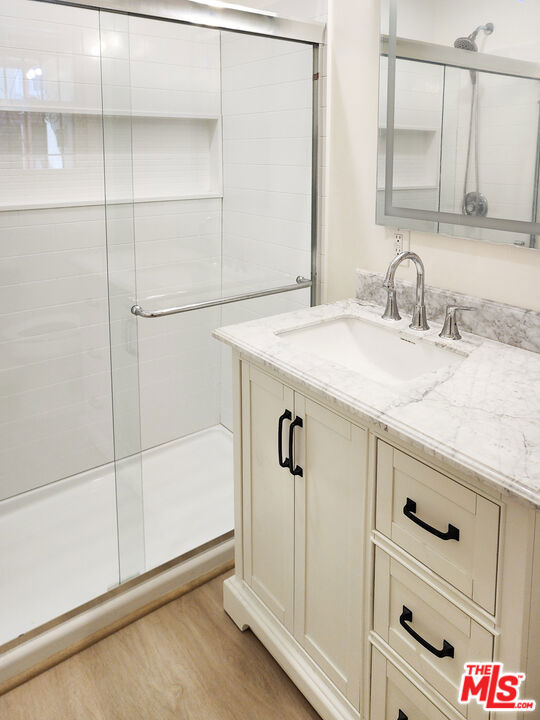 1342 S Bronson Avenue, Los Angeles CA: https://media.crmls.org/mediaz/0aea15d0-c382-4c06-9c00-6dc83f2a815a.jpg
