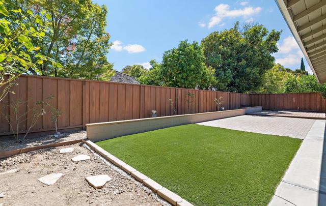 474 Sequoia Drive, Sunnyvale CA: https://media.crmls.org/mediaz/0aea604a-e563-480d-9d94-014b449aee1d.jpg