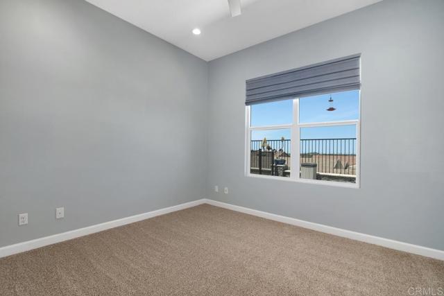 Detail Gallery Image 29 of 46 For 1733 Lemonadeberry Ln, Vista,  CA 92084 - 5 Beds | 3/1 Baths