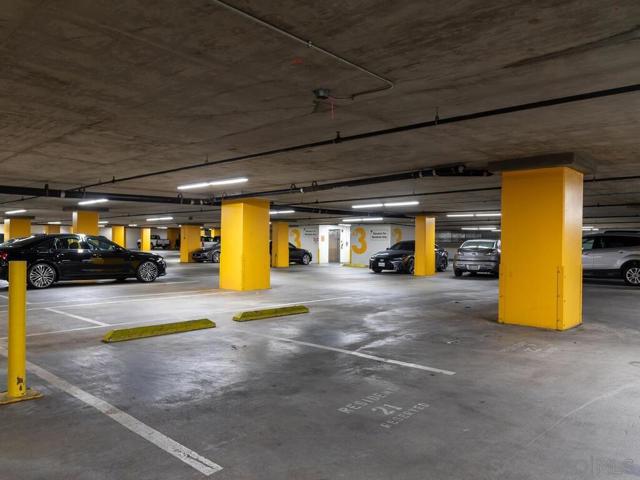 450 J St, San Diego CA: https://media.crmls.org/mediaz/0aedc217-f55b-456c-9329-8d703f160648.jpg