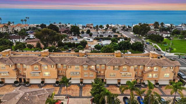 Detail Gallery Image 34 of 34 For 2744 Carlsbad Bld, Carlsbad,  CA 92008 - 3 Beds | 2/1 Baths