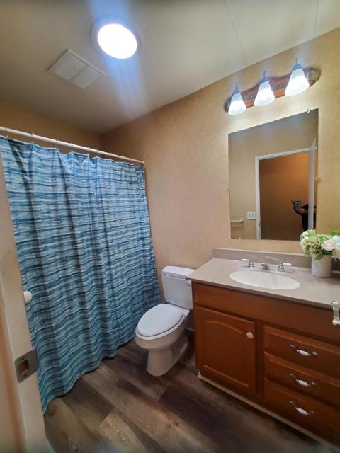 74647 Azurite E Circle, Palm Desert CA: https://media.crmls.org/mediaz/0af08ab1-c6e7-4fda-bae7-696970374ec1.jpg