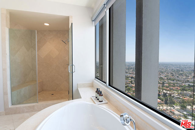 5670 Wilshire Boulevard, Los Angeles CA: https://media.crmls.org/mediaz/0af12109-6720-4932-aec6-c7876962c79a.jpg