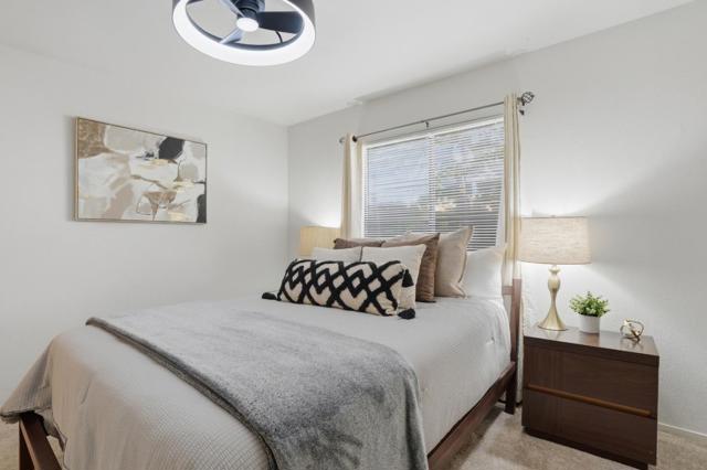 828 Weeks Street, East Palo Alto CA: https://media.crmls.org/mediaz/0af161ca-244e-4adb-b35f-fc4fe195d28c.jpg