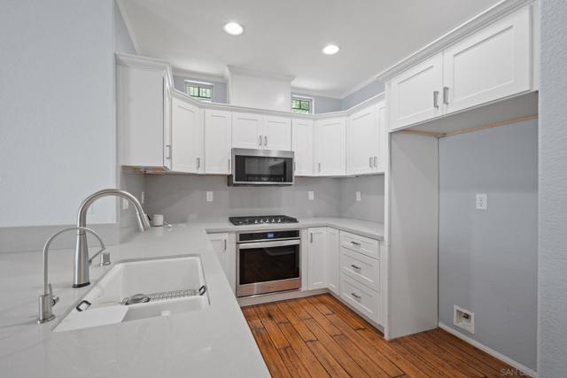 14106 Brent Wilsey, San Diego CA: https://media.crmls.org/mediaz/0af1ac43-42c6-40e2-bd85-994b03dd1cbd.jpg
