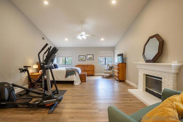 25314 Keats Ln, Stevenson Ranch CA: https://media.crmls.org/mediaz/0af1ce0b-9e96-4e53-b250-7d0162ab05db.jpg