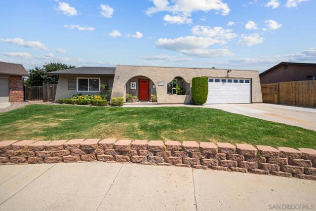 10263 Avenida Real, Lakeside CA: https://media.crmls.org/mediaz/0af1e733-8bc3-4535-8f3f-09fc42fad071.jpg