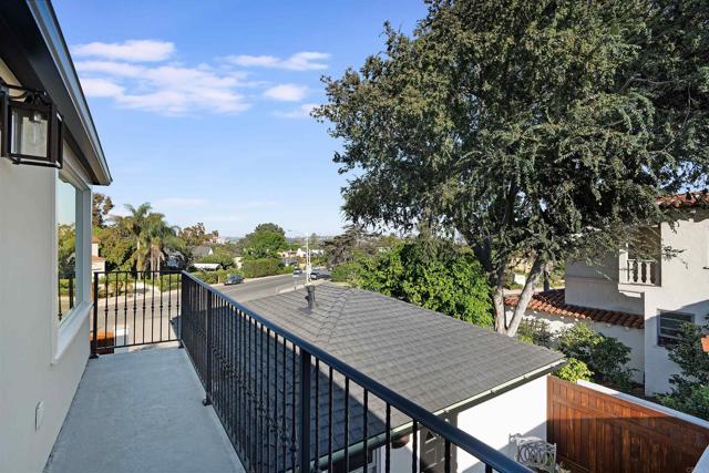 2675 Clove Street, San Diego CA: https://media.crmls.org/mediaz/0af27143-68e6-491d-bc3b-84a972a65b01.jpg
