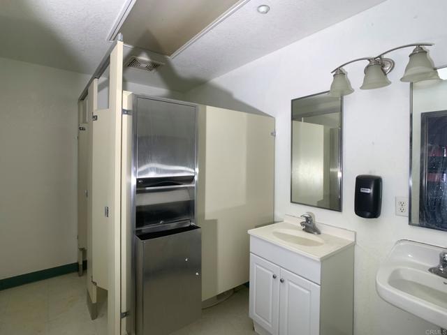 Detail Gallery Image 34 of 72 For 24352 Featherstone Canyon Rd, Lakeside,  CA 92040 - – Beds | – Baths
