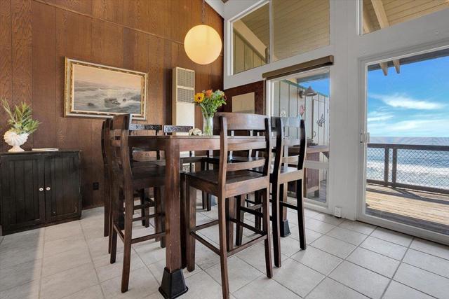 753 The Shoreline, La Selva Beach CA: https://media.crmls.org/mediaz/0af4391e-1217-45b0-8732-de78b5adaead.jpg