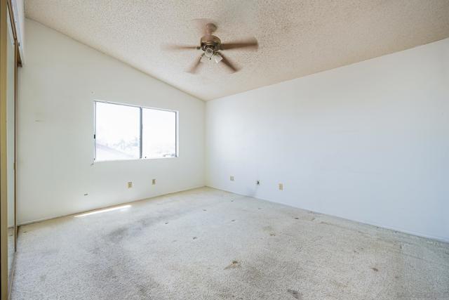 10129 E Glendon Cir, Santee CA: https://media.crmls.org/mediaz/0af60631-28ca-4acd-9d69-0991a709981b.jpg