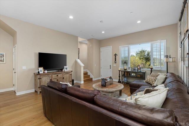 Image 6 of 32 For 7543 Canyon Drive