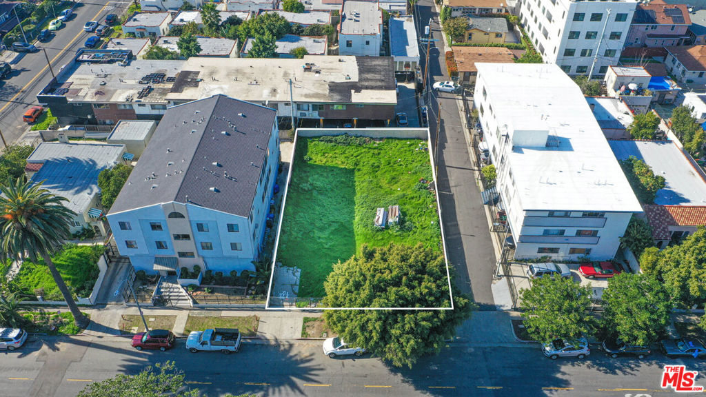 417 N Kenmore Avenue, Los Angeles, CA 90004