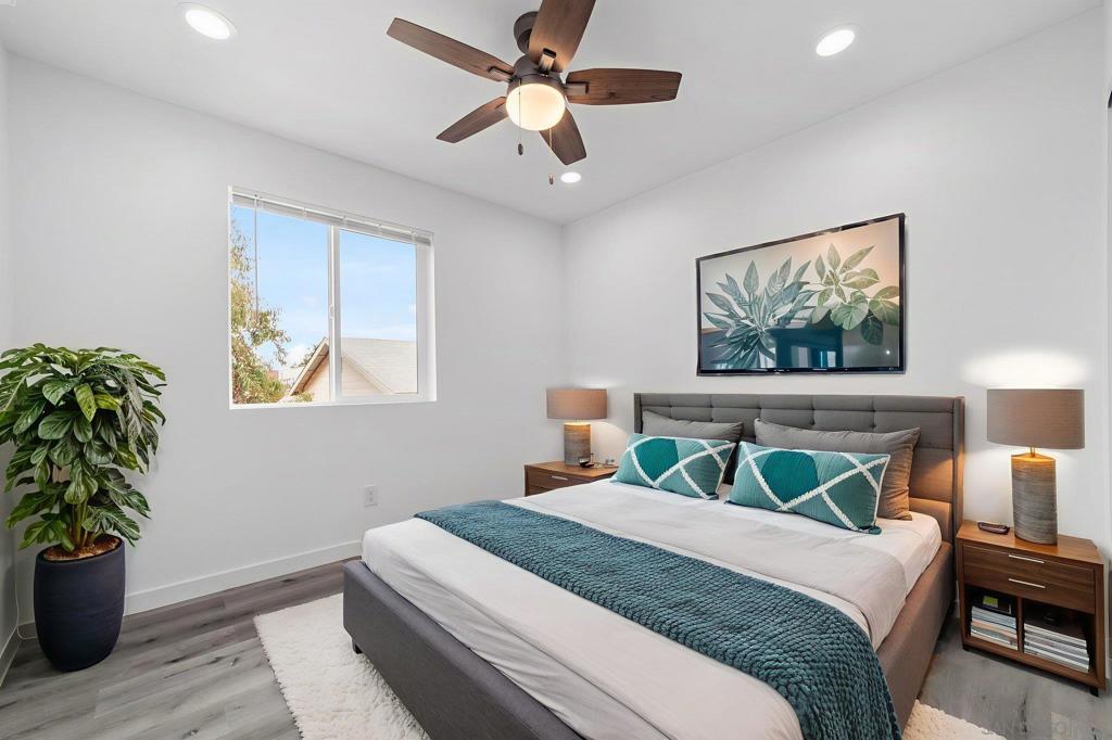 MLS #250034510SD img 16