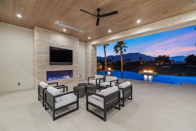 53603 Via Mallorca, La Quinta CA: https://media.crmls.org/mediaz/0af983b4-7986-4745-96ea-458dc565991d.jpg