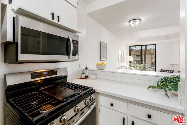 2500 Abbot Kinney Boulevard, 8 photo 6