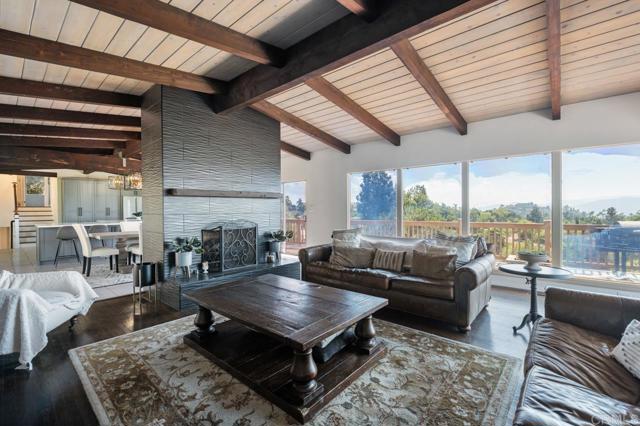 Detail Gallery Image 19 of 72 For 4814 Rushville Ln, La Mesa,  CA 91941 - 5 Beds | 2/1 Baths