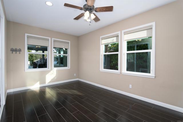 Detail Gallery Image 14 of 55 For 5506 Lipizzaner Cir, Oceanside,  CA 92057 - 4 Beds | 3/1 Baths