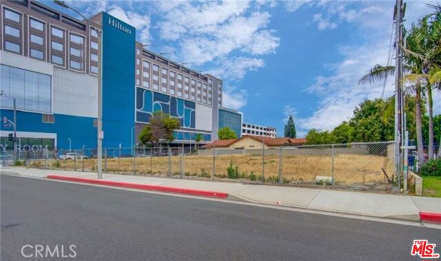 7911 Orangethorpe Avenue, Buena Park CA: https://media.crmls.org/mediaz/0af9f9b7-9d1f-41a6-8a89-ff8435dc5276.jpg
