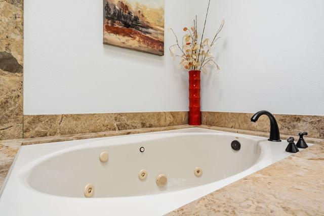 3 Bed Home for Sale in Palm Desert, California