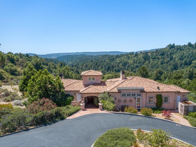 2053 Weston Road, Scotts Valley CA: https://media.crmls.org/mediaz/0afb1f4d-530f-4114-96c3-565485dc5594.jpg
