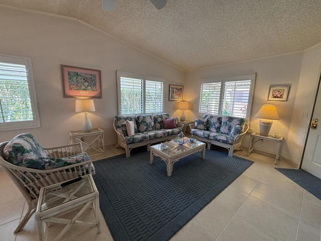 47751 San Salvador, Indio CA: https://media.crmls.org/mediaz/0afbf4be-cf81-44cf-82dd-77d7b2931d93.jpg