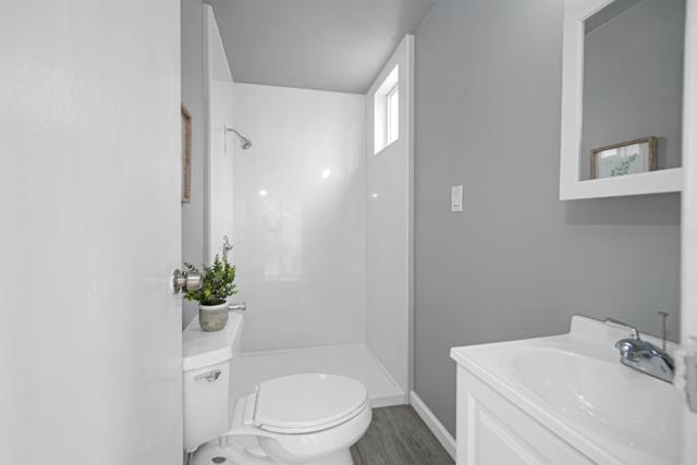 451 Winchester Street, Daly City CA: https://media.crmls.org/mediaz/0afc7225-1610-4f98-b8f7-84f6d8a687bf.jpg