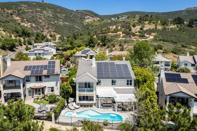 1569 Glencrest Drive, San Marcos CA: https://media.crmls.org/mediaz/0afc7454-74da-4a25-91a9-394604772f5a.jpg