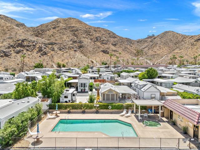 69333 E Palm Canyon Drive, Cathedral City CA: https://media.crmls.org/mediaz/0afca383-601f-4308-b173-387dc8101fee.jpg