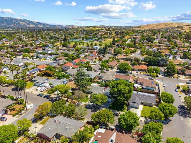 2718 Millbrae Way, San Jose CA: https://media.crmls.org/mediaz/0afcf243-82dd-4801-aa36-d215017f80f0.jpg