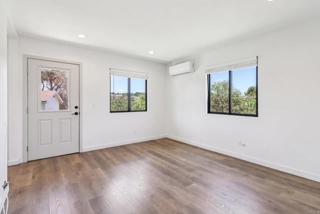1797 99 Rabbit Hill, Fallbrook CA: https://media.crmls.org/mediaz/0afe0b9b-e9d7-45d7-91f4-bb0e35c89772.jpg