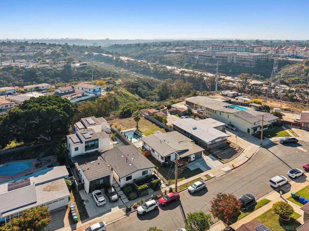 MLS #250045034SD image #47