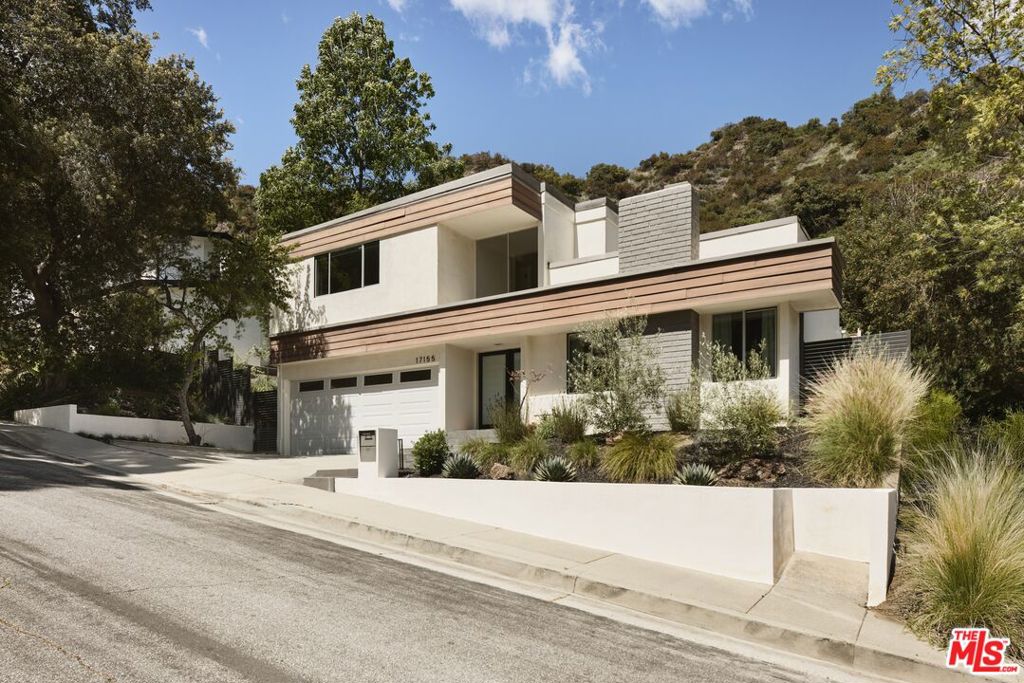 17155 Clemons Drive