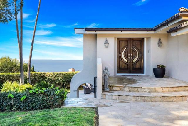 6130 Terryhill Drive, La Jolla CA: https://media.crmls.org/mediaz/0aff1a75-a19d-4cd5-a3dc-51bcf08cfe53.jpg