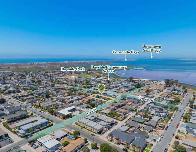 562 564 11Th St, Imperial Beach CA: https://media.crmls.org/mediaz/0aff3ace-a6dd-4d80-9952-aa8537259a10.jpg
