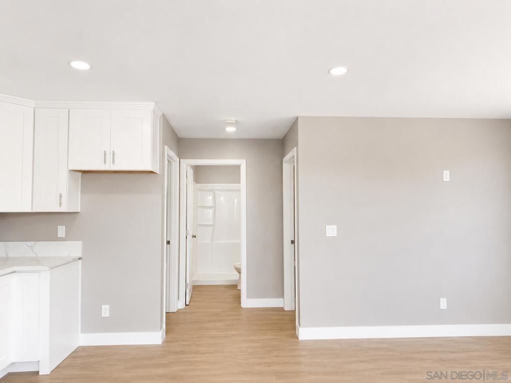 2421 Balboa Vista Dr - photo 5
