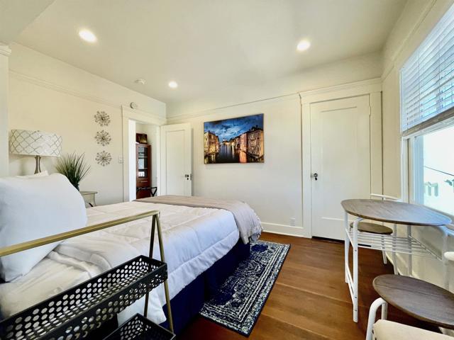 Detail Gallery Image 42 of 48 For 3217 Goldsmith St, San Diego,  CA 92106 - 5 Beds | 4 Baths