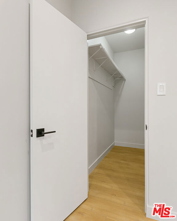 7229 Willoughby Avenue, Los Angeles CA: https://media.crmls.org/mediaz/0b01e563-c1a8-4fa0-8729-00438a769d3f.jpg
