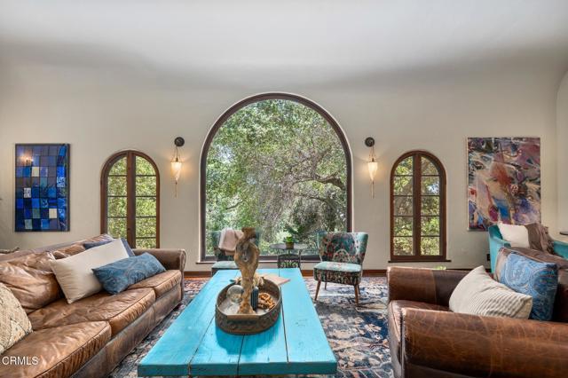 Detail Gallery Image 6 of 64 For 2707 Hermosita Dr, Glendale,  CA 91208 - 3 Beds | 3/1 Baths
