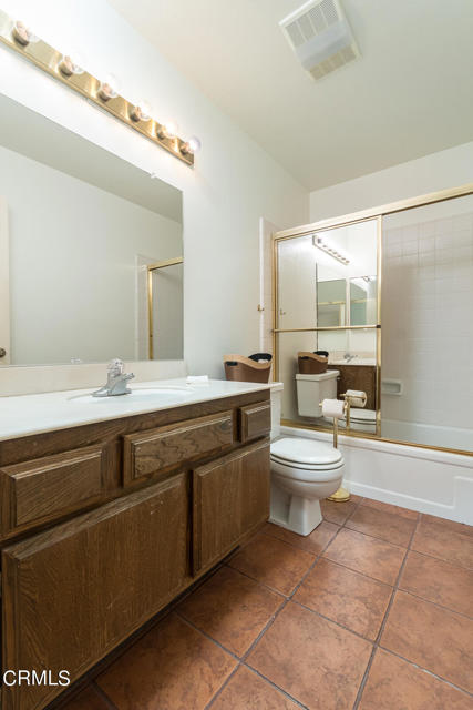 Detail Gallery Image 16 of 41 For 10703 Spy Glass Hill Rd, Whittier,  CA 90601 - 3 Beds | 2 Baths