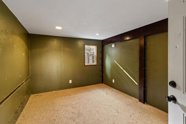 104 Winding Way, San Carlos CA: https://media.crmls.org/mediaz/0b049fec-fe79-4967-9b77-335f613842ac.jpg