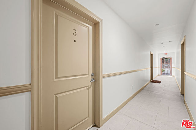 5335 Cartwright Avenue, North Hollywood CA: https://media.crmls.org/mediaz/0b04a33a-437e-48ba-bb74-4dbbca0058ae.jpg