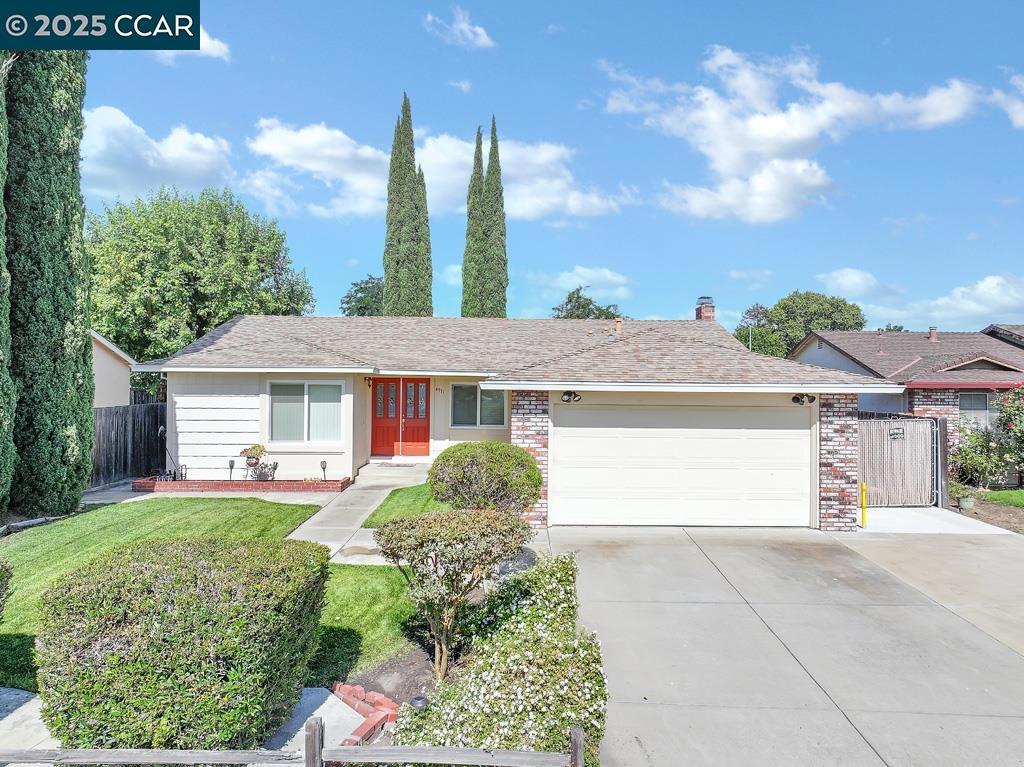 4911 Fuschia Way