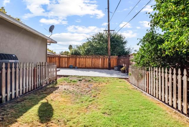 2149 Bohannon Drive, Santa Clara CA: https://media.crmls.org/mediaz/0b06e165-de9c-4eab-b2e0-b9d5758de872.jpg