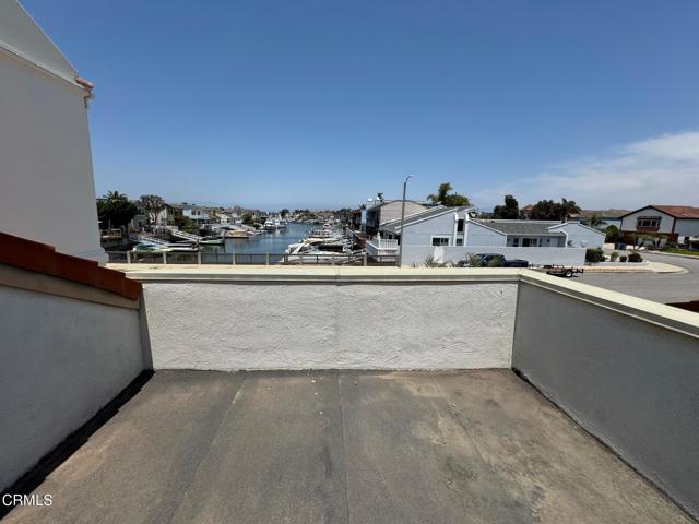 4320 Meridian Avenue, Oxnard CA: https://media.crmls.org/mediaz/0b073ba6-bcf4-4adf-9936-1a814163372c.jpg
