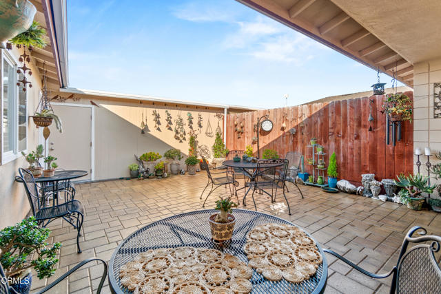 243 E Elfin Green, Port Hueneme CA: https://media.crmls.org/mediaz/0b074fc8-781c-4c0b-8d08-c7c5ae46fedd.jpg