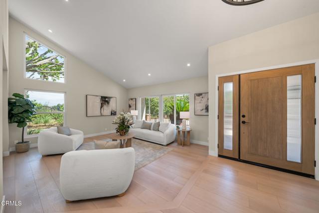 Detail Gallery Image 5 of 71 For 1133 Promontory Pl, West Covina,  CA 91791 - 5 Beds | 4/1 Baths